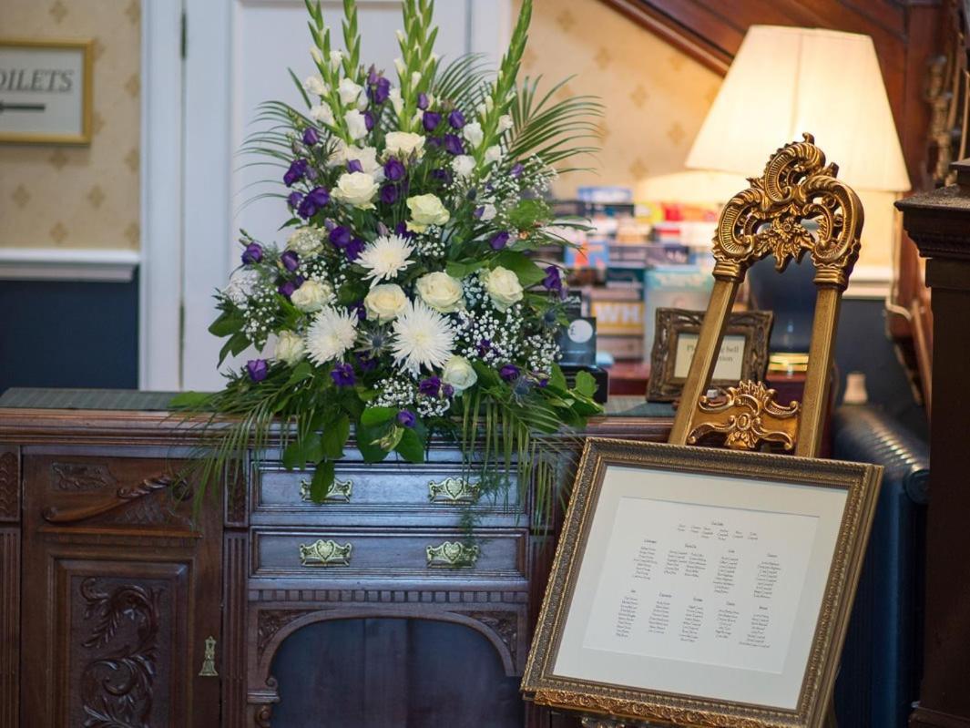 Kincaid House Hotel Milton of Campsie Экстерьер фото