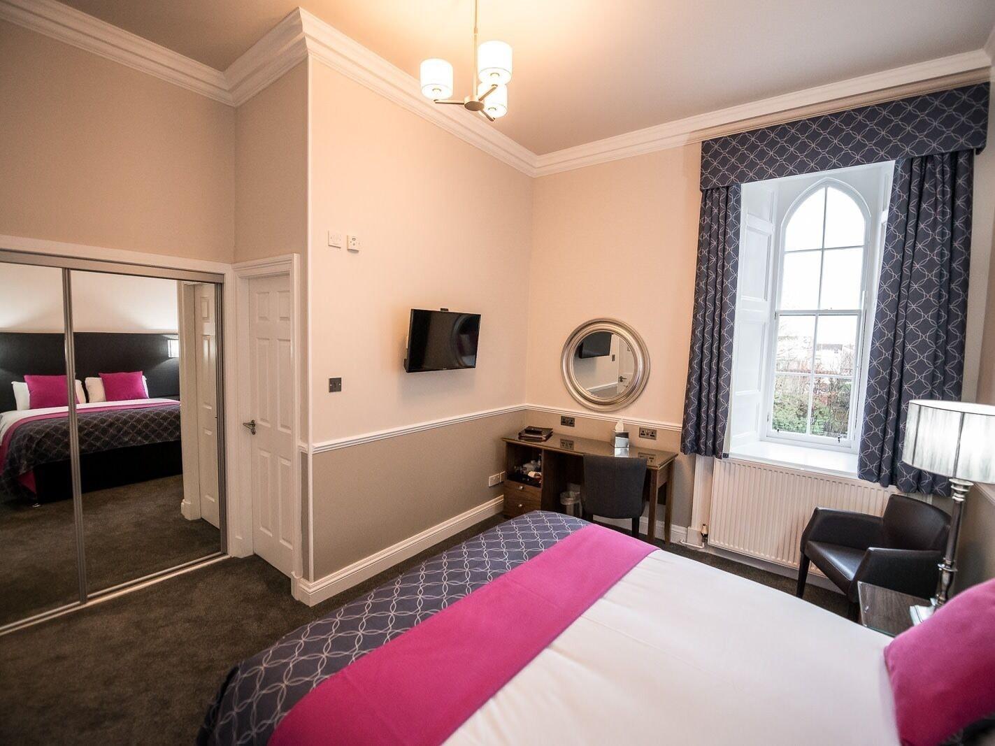 Kincaid House Hotel Milton of Campsie Экстерьер фото